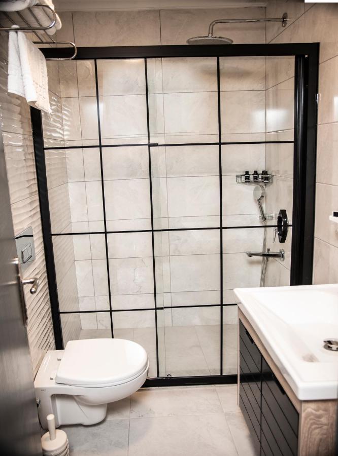 Blue Bay Beach Hotel (Adults Only) Бітез Екстер'єр фото