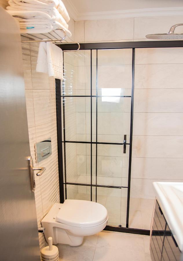 Blue Bay Beach Hotel (Adults Only) Бітез Екстер'єр фото